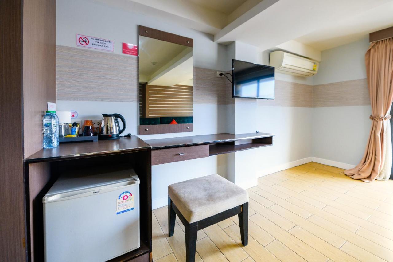 Scandia Beach Hotel Джомтьен Экстерьер фото