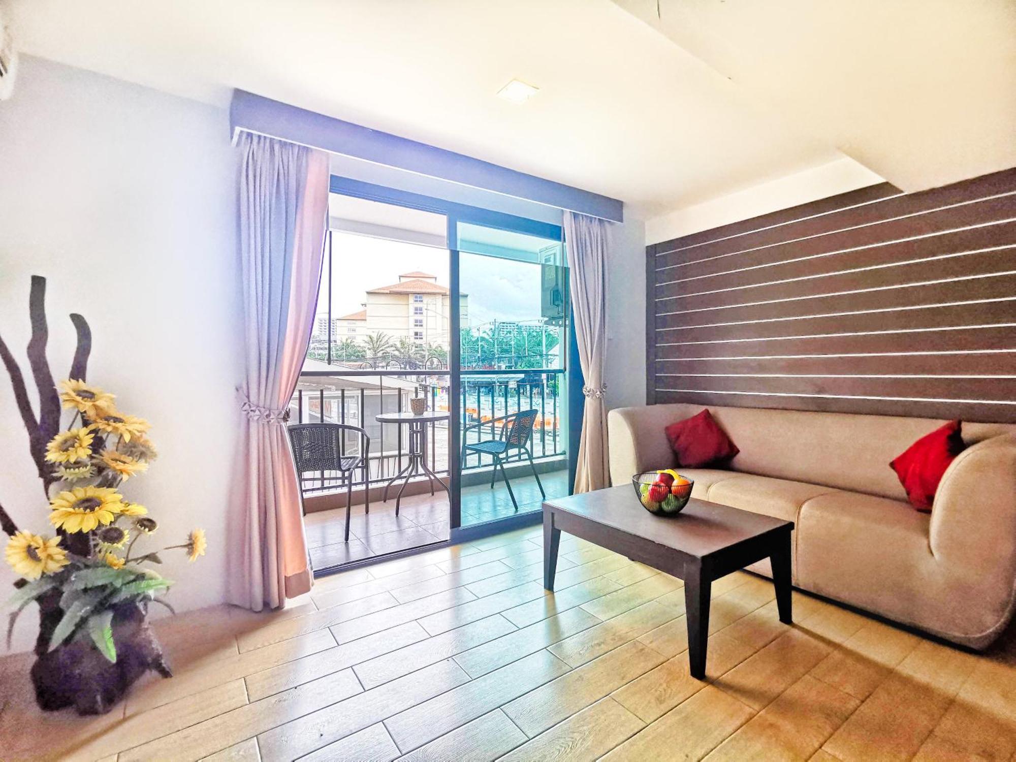 Scandia Beach Hotel Джомтьен Номер фото