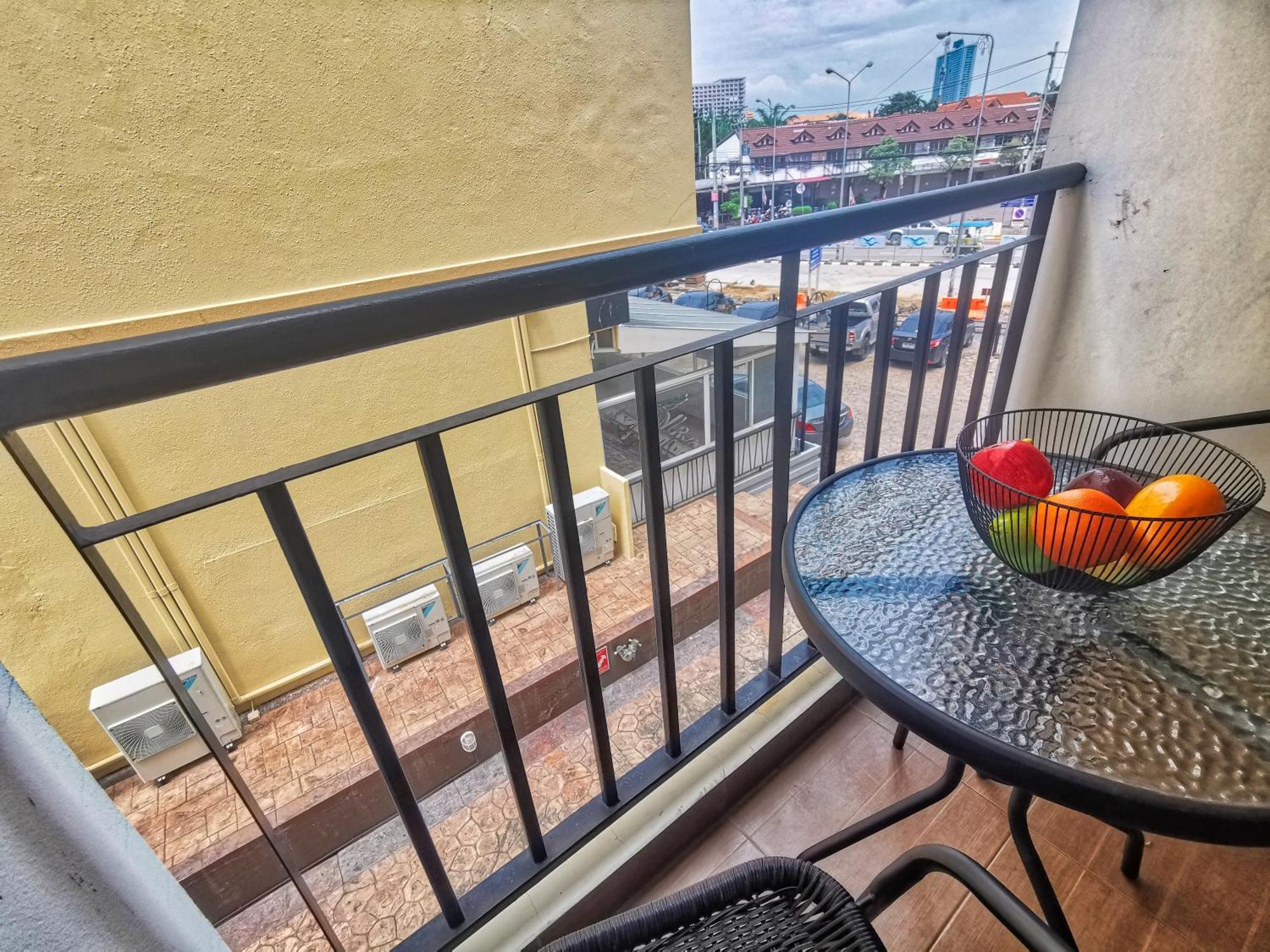 Scandia Beach Hotel Джомтьен Номер фото